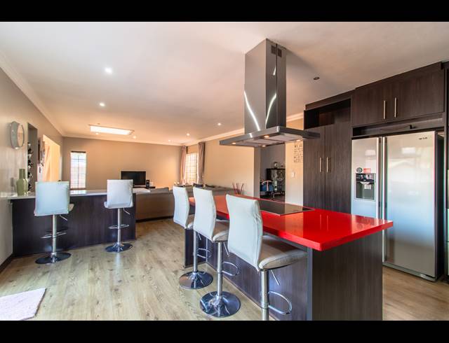 3 BEDROOM HOUSE FOR SALE IN ALAN MANOR